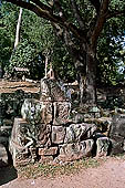 Angkor Thom - Royal Palace - Baphuon temple 